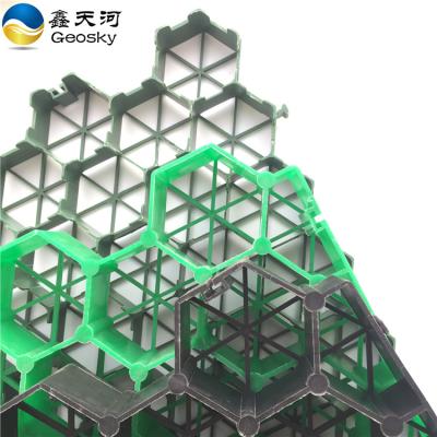 China Modern Plastic Parking Lot Grass Paver Driveway Ground Reinforcement Grass Paver for sale