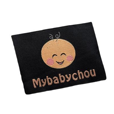 China Sustainable Top Quality Woven Apparel Label 100% Polyester Yarns Woven Personalized Labels for sale