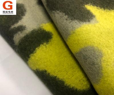 China Soft Hand Feel Wool Polyester Print Flannel Fleece Fabric Sustainable Sustainable High Quality for sale