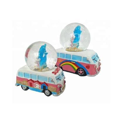 China Cheap China Beach Souvenir Resin Bus Design Glass Snow Globe for sale