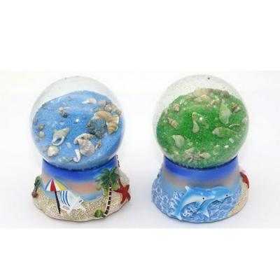 China Tropical Hawaii Maldives World Beach Souvenirs Resin Sand Bottle Snow Globe for sale