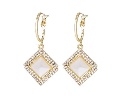 China Cute 925 Silver Geometric Needle Cats Eye Clip On Earring For Women for sale