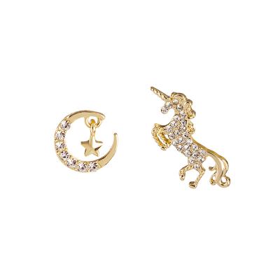 China 925 Cute Diamond Unicorn Stud Earrings Asymmetrical Creative Silver for sale