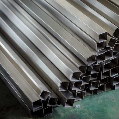 China Hot Cold Rolled SS 304 Square Pipe 304L 316 316L Seamless Polished for sale