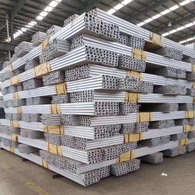 China Industriële Roestvrij staal Vierkante Buis 0.550mm SS301L Te koop