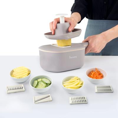 China Viable Multifunctional Cucumber Cutter Potato Carrot Potato Accessories Kitchen Vegetable Grater for sale