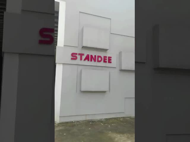 STANDEE Showroom 