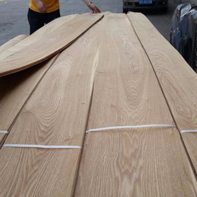 China good stock chinese ash veneer with good price sliced ​​crown and quarter per rectangle cut red oak veneer for sale