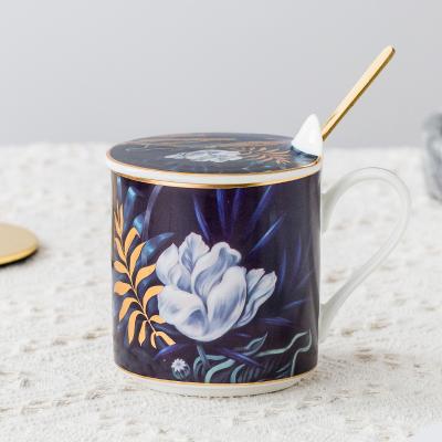 China QYD 360ml 360CC Coffee Mug Gold Lid Drinkware Tea Porcelain Elegant Gold Viable Water Ceramic Wholesale Mug With Spoon for sale