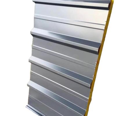 China Easy Operation PU Roof Sandwich Panel Installation Price Per Square Meter for sale