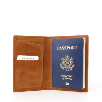 China Vintage Men Passport Holder Custom Travel Crazy Horse Leather Genuine Leather Passport Holder for sale