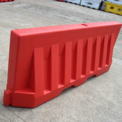 China HDPE 2 Meter Length Road Traffic Safety Plastic 2 Meter Water Filled Barriers Tank Barriers for sale