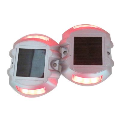 China Stacking Solar LED Dock Lights Outdoor Flashing Stacking Solar Dock Path and Dots Driveway Lights for sale