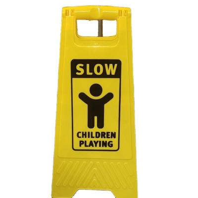 China PP Plastic Material Shape Plastic Road Safety Children Caution Board Yellow Slow Down Children Playing Sign for sale