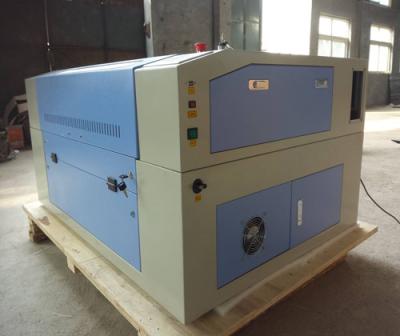 China 60000mm/Min 80w Laser-Graviermaschine CO2-Laser-Graveur-6090 zu verkaufen