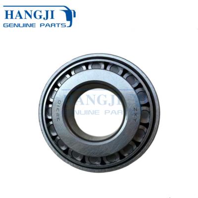 China Low prices metal truck and trailer spare part F3000 190003326531 hub ZXY32310 7610 bearing front wheel for shacman truck for sale