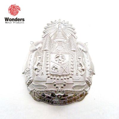 China Cheap Custom Made Silver Plated Insignia Europe Army Military Hat Badges for sale