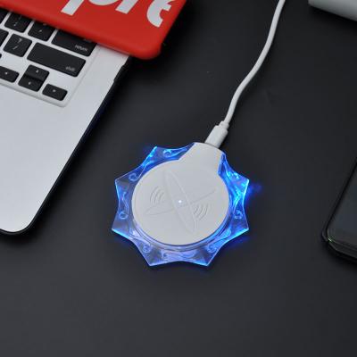 China Crystal Qi Wireless Charging Ultra Thin Mobile Phone K10 Qi Fast Wireless Charger for sale