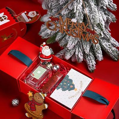 China Handmade Foldable Present Packaging With Lid Big Decorative Magnetic Christmas Gift Box For Christmas for sale