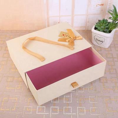 China Recycled Materials Custom Accept Print Dress Packaging Bags Wedding Gift Packing Box Gift Box Hair Bundle Package for sale