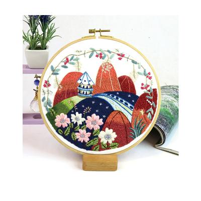 China Xiurun HOT Selling Handmade Embroidery Set Sewing Craft DIY Embroidery Sewing Kits For Beginners 8 Inches for sale