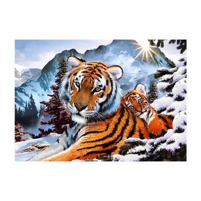 China Wholesale CLASSIC 25x30cm Violently Color Tiger Face Drawing 5D Crystal Diamond Painting for Room Decoration for sale