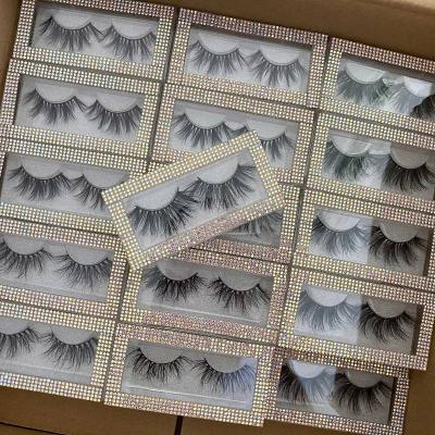 China Mini Suitcase Box Thick Wholesale Mink Lashes Real Fur 5d Thick Mink Eyelash 25 Mm 3d From Seller 100% for sale