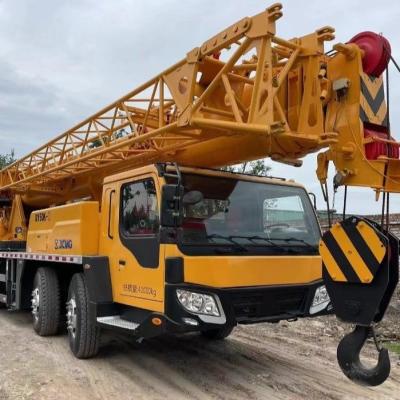 Cina 10CBM Telescopic Heavy Duty Truck Monted Crane 2015 Anno XCMG QY50K-II in vendita