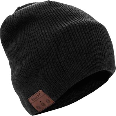 China Popular Fashion JOINT Sport Winter Knitted Smart Hat Radio Earphone Music Knit Hat for sale