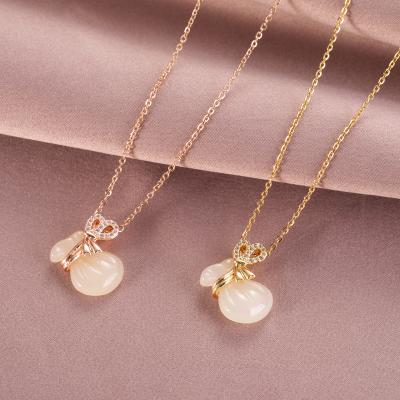 China 2021 New Arrival Rose Gold Chain Natural Jade Necklace Lead Free Gold Stainless Steel Jewelry Pendant Necklace Nickel Free for sale