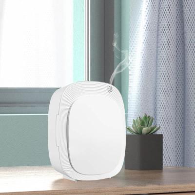 China 5W Electric Aroma Diffuser Machines 150ml Capacity In White Home for sale