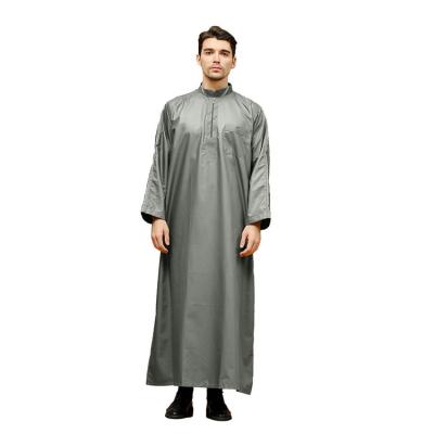 China Hot Luxury Arabic Cotton Men Abaya Dudai Design Daffah Thobe For Prayer for sale