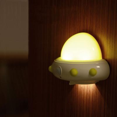 China 2021 Special Design UFO Child Remote Control Bestselling Remote Control Special Babies Sleep LED Night Light Lamp for sale