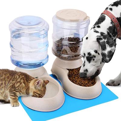 China New Design Collapsible Automatic Plastic Bottle Slow Down Non Slip Food Feeding Dog Cat Bowl for sale