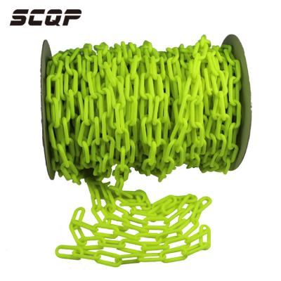 China Roadway Traffic Caution Warning Plastic Colored Panel Safety 8mm Long Plastic Chain for sale