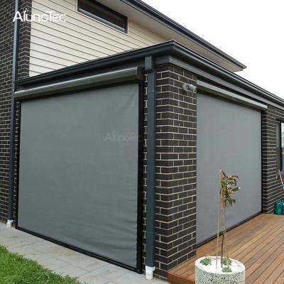 China Windproof/Sun Shading Motorized Vertical Fabric Curtains Outdoor Garden Shade Shutter Roller Zipper Screen Blinds for sale