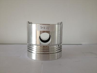 China UTV  Silvery Diesel Engine Piston YMK35 with Un - rusty Oil Surface Treatment for sale