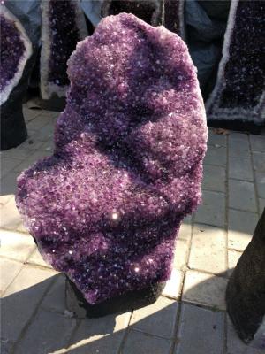 China NICE PIECE of NON-HEAVY EUROPE LARGE AMETHYST GEODE FROM BRAZIL, amethyst geode group for sale