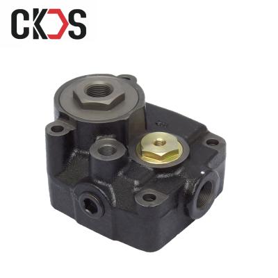 China Truck Air Brake System Truck Brake Cylinder Head For Nissan UD CW520 RE8 Air Brake Compressor Spare Parts for sale