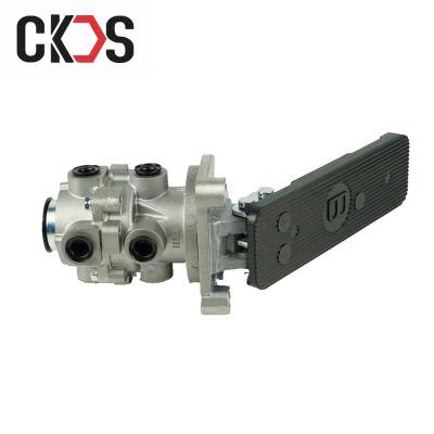 China Japanese Truck Brake System Hot Selling Truck Brake Parts Foot Brake Valve Distributor For UD Truck CK450 CW520 for sale