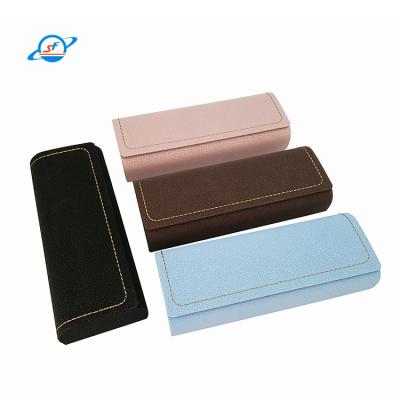 China Custom Made PU Hardshell Glasses Case Eyewear Packaging 157mm Length for sale