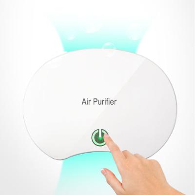 China Low Noise Portable Car Air Freshener Car Air Purifier OEM Mini Air Purifier Hepa Filter From Perfume Box GEK for sale