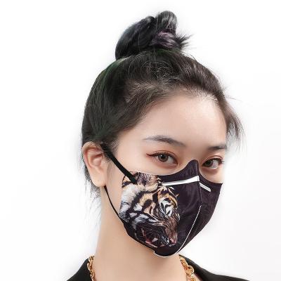 China Disposable wild white protective respirator customized logo and Tiger New style KN95 FFP2 mask face mask fashion design not washable for sale