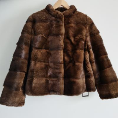 China High Quality Fashion Real Mink Fur Jackets Genuine Mink Fur Coats For Women Winter New Import Warm Soft Short Breathable for sale