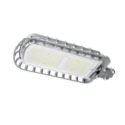 China ROAD OEM ODM 1900lm 10 Years Warranty 20W Solor High Quality Street Road/Garden Light for sale