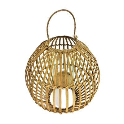 China Good quality classic hot selling rattan weaving outdoor and indoor home decorative candle lantern for sale