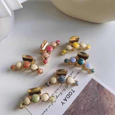 China Hair Clip Low MOQ Morandi Cute Hair Color Alloy Hair Accessories For Women Medium Claws Clips for sale