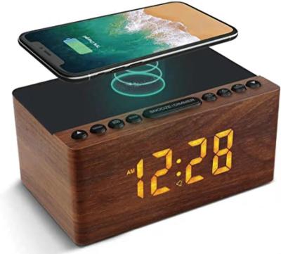 China FM/Wireless charging/Alarm clock alarm clock with wireless charging for sale