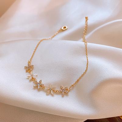 China Vintage Fashion Flower Shape Crystal Opal Bracelet Moon Star Zircon Adjustable Pull Adjustable Bracelet Women Wholesale for sale