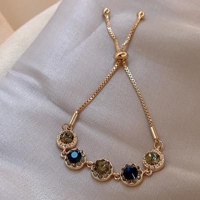 China High Quality Vintage Women Light Up Luxury Bling Diamond Crystal Charm Bracelet Gold Plated Chain Around Gemstone Adjustable Bracelet for sale